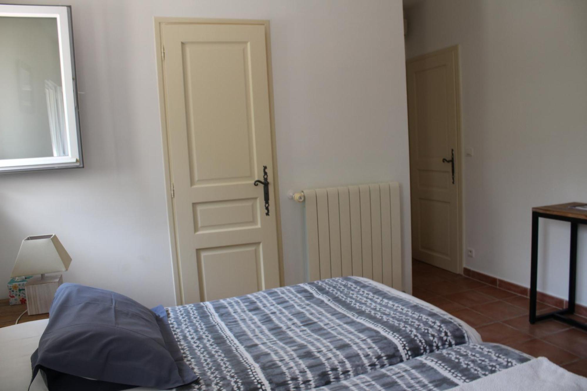 르토로네 Bastide Saint Bernard B&B 외부 사진